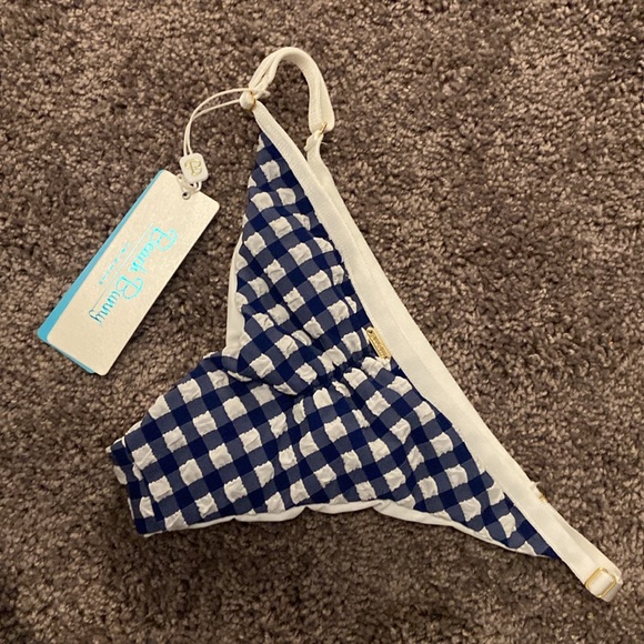 ISO!! Size small! - Picture 4 of 5